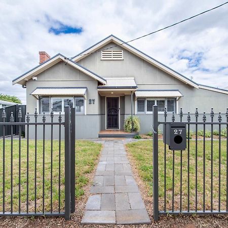 South Dubbo Hideaway - Pet Friendly Villa Dış mekan fotoğraf